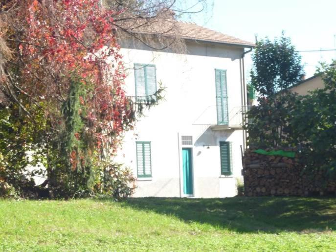 Bed and Breakfast Il Faggio Rosso Missaglia Zewnętrze zdjęcie